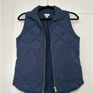 Navy blue Jcrew quilted vest